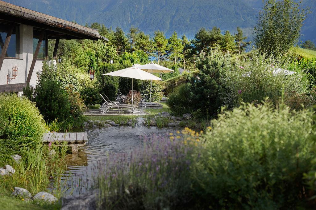 Kaysers Tirolresort - Wohlfuehlhotel Fuer Erwachsene Mieming Exterior photo